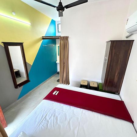Om Lingeswaran Home Stay Tiruvannāmalai Buitenkant foto