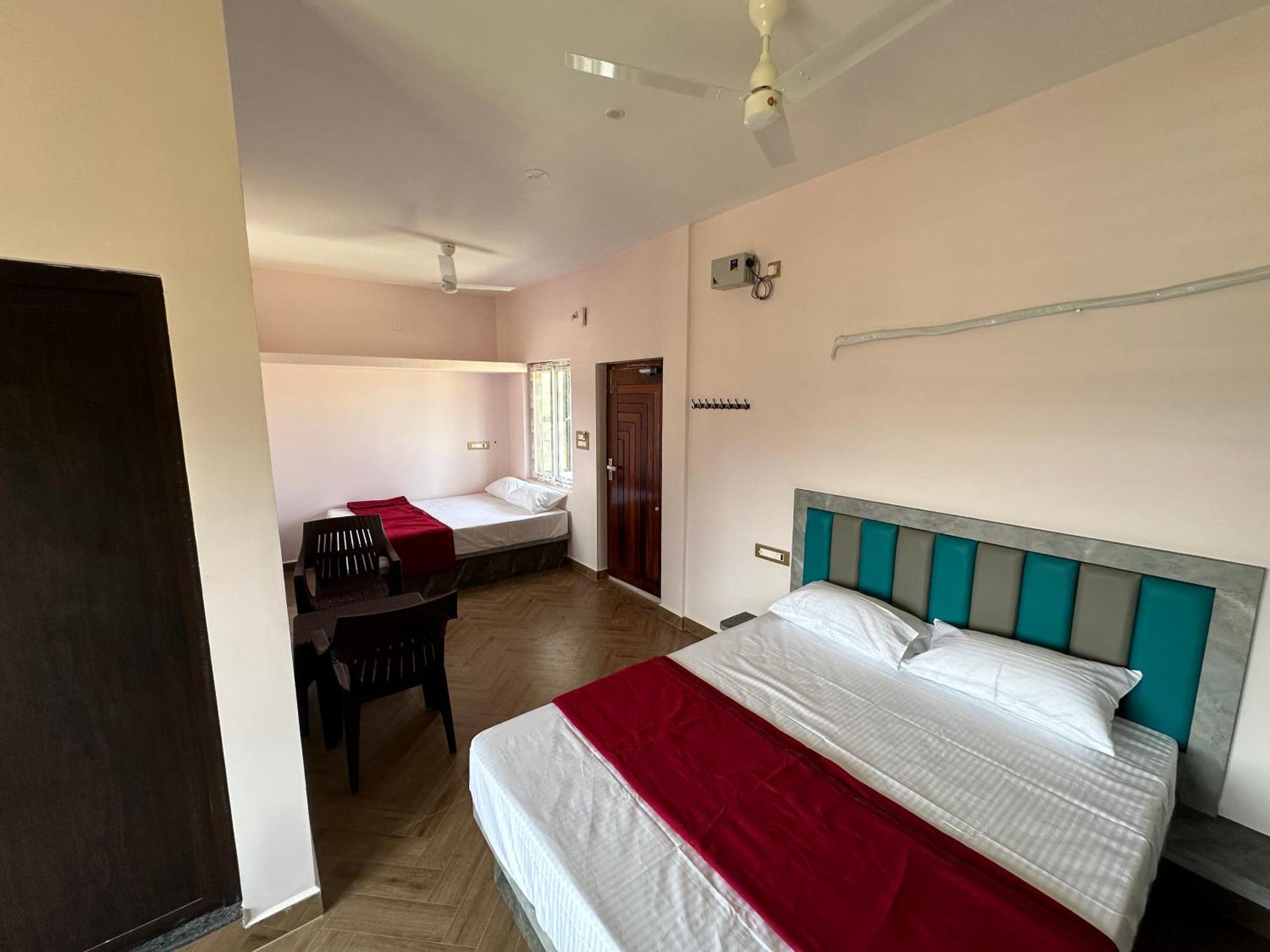 Om Lingeswaran Home Stay Tiruvannāmalai Buitenkant foto